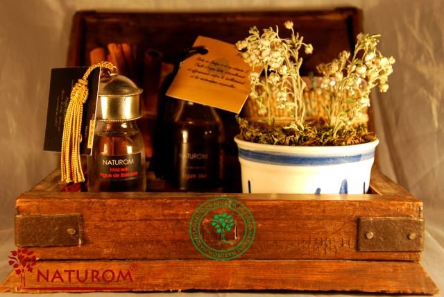 Naturom