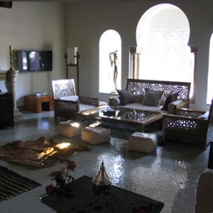 Dar Arabesque
